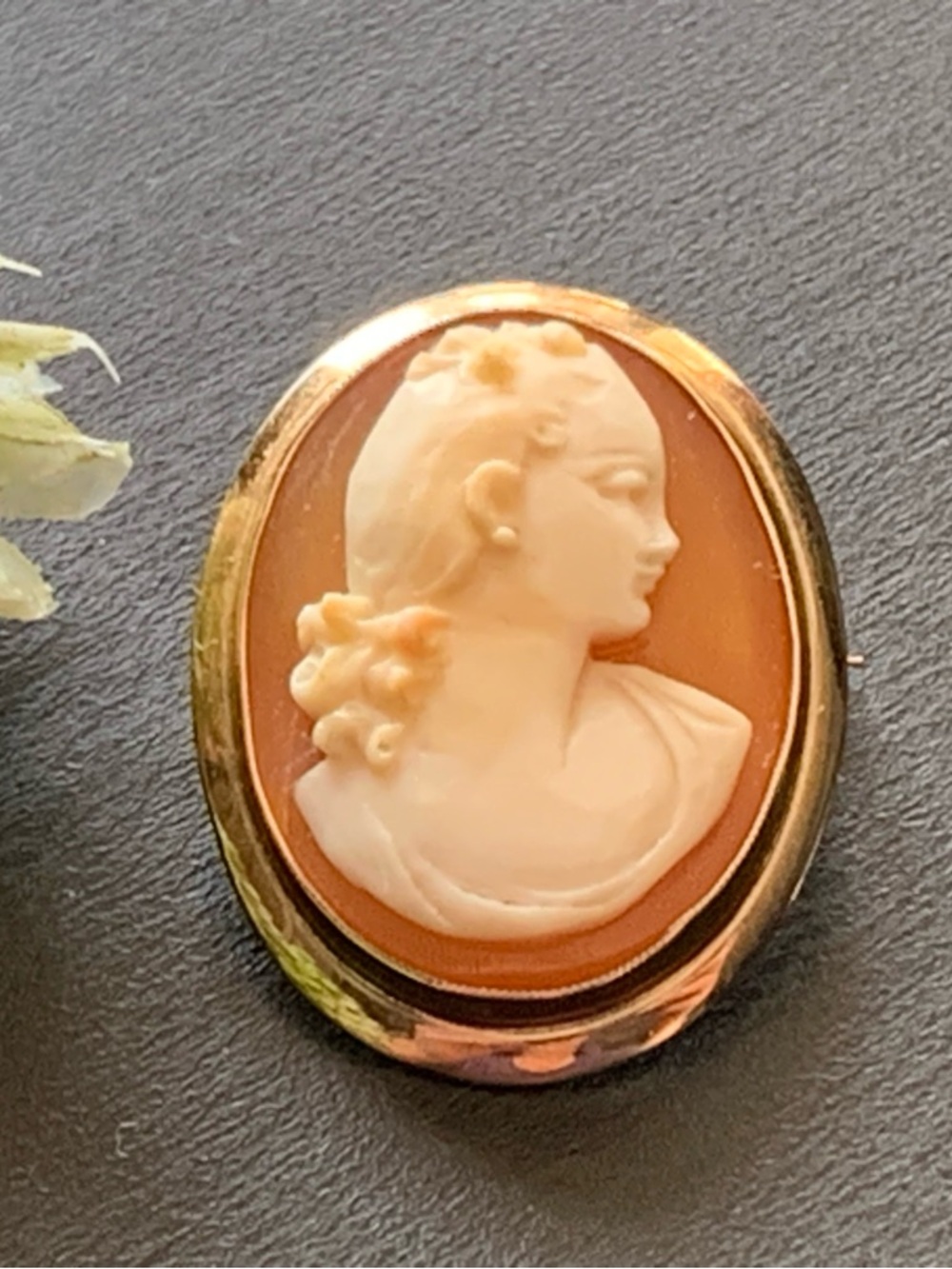 10K Gold Cameo Brooch Pendant Vintage Antique